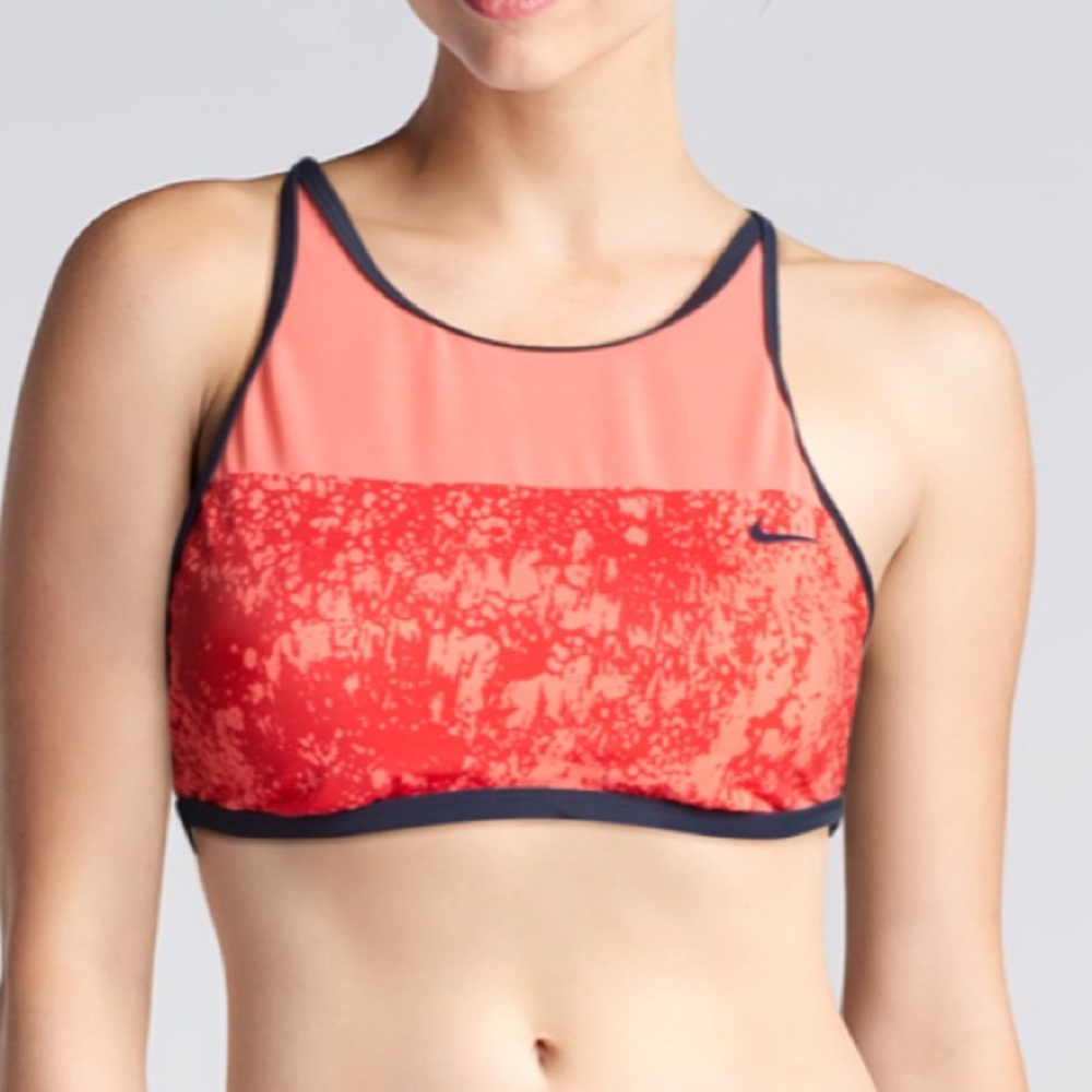 Nike Woman’s High Neck Swim Top